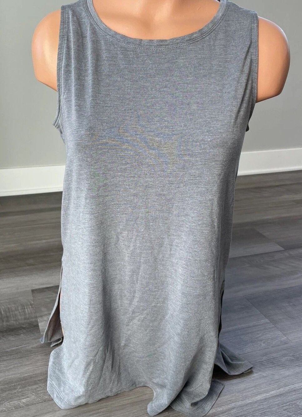 Athleta Gray Side Split Tank Top Size S Tencel Sleeveless